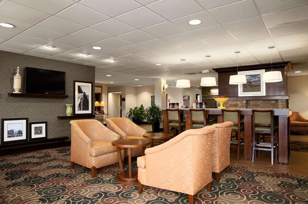 Hampton Inn Cleveland-Solon Interior photo